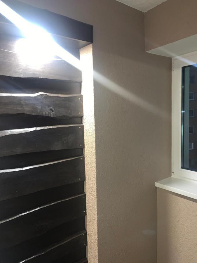 K76 - Very Nice 2-Bedrooms Apartment -2 Big Beds-1 Single Bed 塔尔图 外观 照片